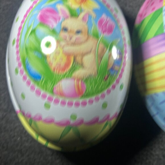 American Greetings Easter Egg Treat Containers Vintage 6 in. SET of TWO - Picture 3 of 7